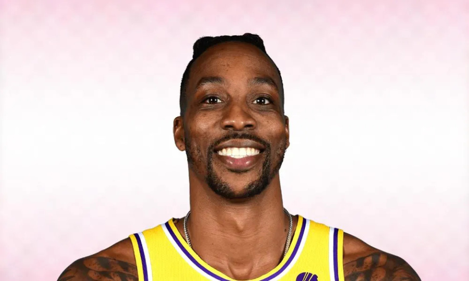 篮球篮网队内气氛紧张，管理层介入协调（篮网队内部紧张升级 管理层出面调停）