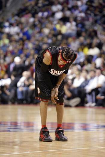 迷你罗助葡萄牙U16夺冠，乔治娜和C罗母亲现场见证（C罗长子助葡萄牙U16封王，乔治娜与C罗母亲到场见证）