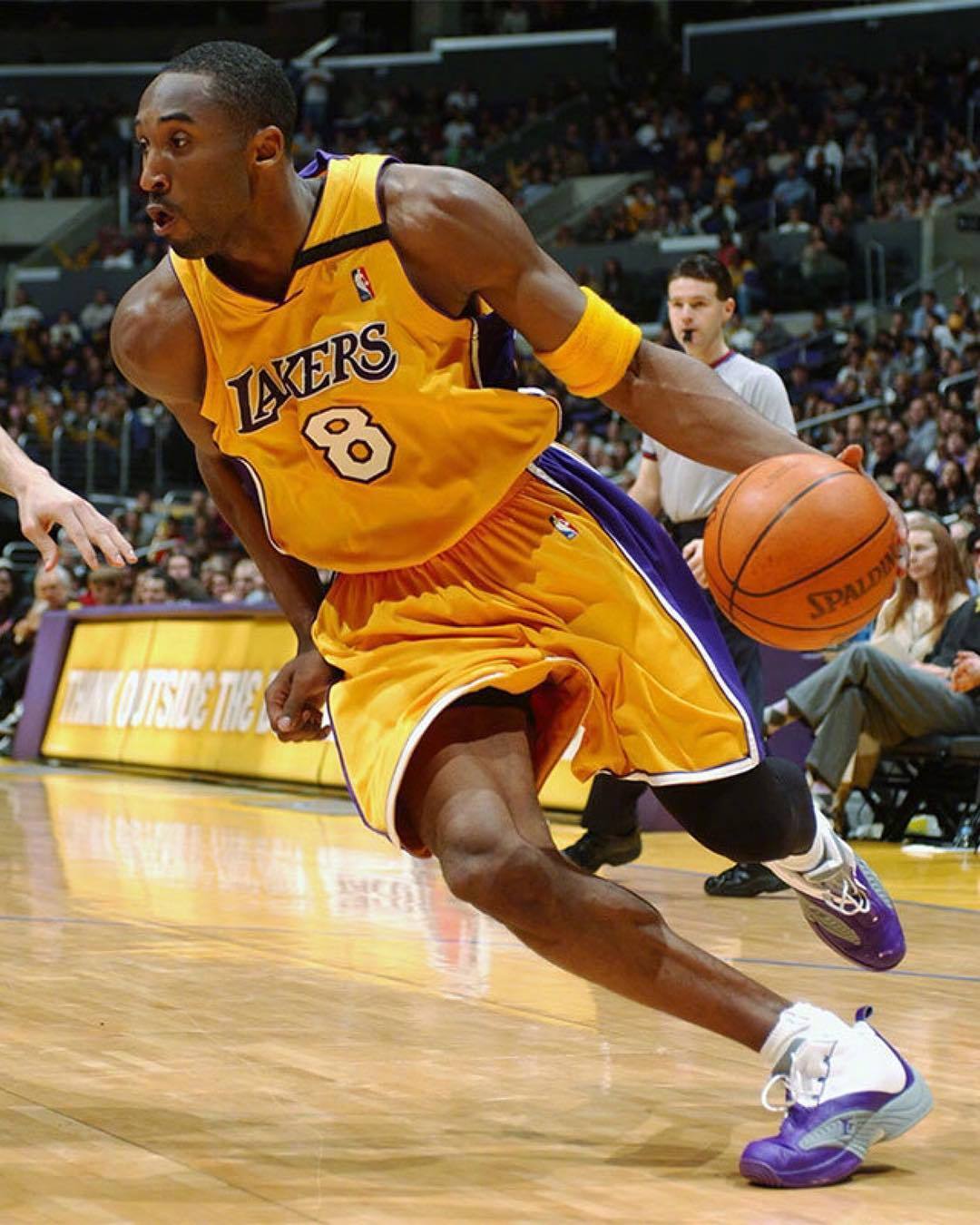 FIFPRO年度最佳11人：登贝莱、姆巴佩、亚马尔领衔，贝林厄姆入围（FIFPRO年度最佳11人名单公布：姆巴佩、登贝莱、亚马尔领衔，贝林厄姆入选）