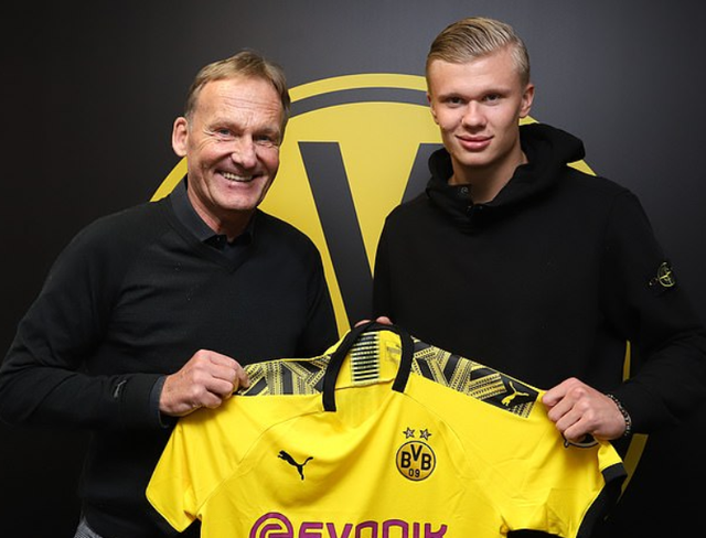 麦迪逊：若不踢球我可能会当歌手；赛前我一般喜欢吃意面（麦迪逊：不踢球的话或许会去当歌手；赛前我通常爱吃意面）